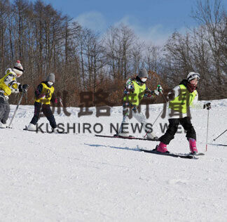 白糠高生、スキー教室で基礎学ぶ(2021-02-17)