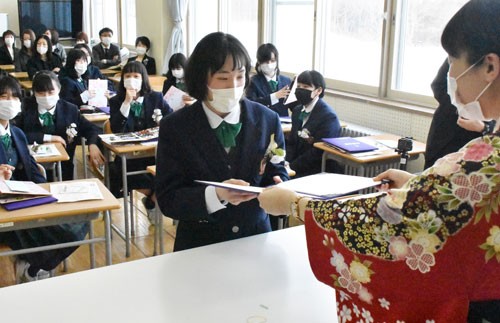 根室管内６高校で卒業式(2021-03-02)