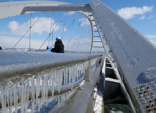 根室市内で雨氷現象_1(2021-03-04)