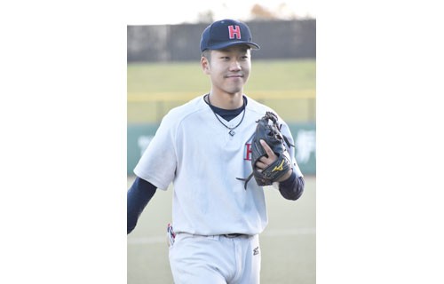 中谷内選手「優勝目指したい」 HBL「石狩レッドフェニックス」に加入(2021-04-02)