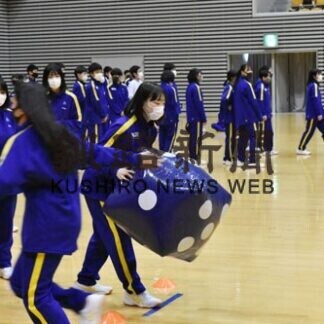 釧路明輝高校の新入生が校外研修(2021-04-19)