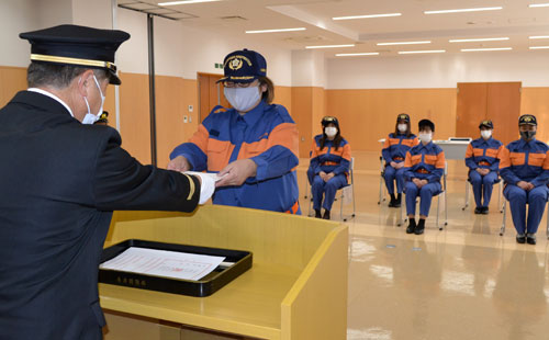 初の女性消防団員10人任命 「防災を分かりやすく身近に」(2021-04-07)