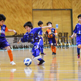 ＳＣ釧路Ｕ１２、大会無失点Ｖ(2021-04-05)