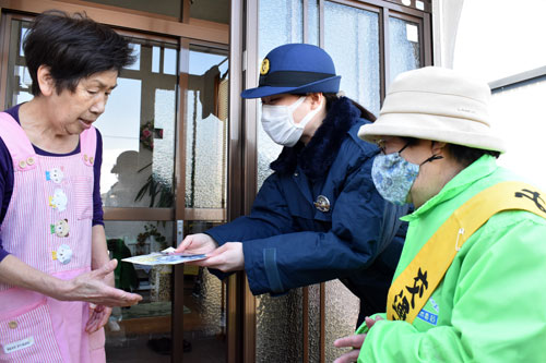 高齢者死亡事故連続発生受け、高齢者宅戸別訪問(2021-04-16)