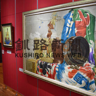 管野さんと長谷川さんが油彩展(2021-05-16)