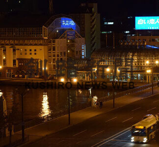 ＭＯＯ周辺、早めの消灯　緊急事態で時短(2021-05-18)