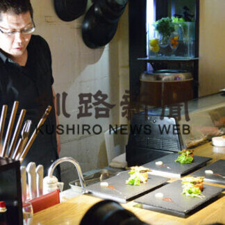 コロナ禍で頑張る「昼営業」夜は時短、売り上げ確保へ(2021-05-23)