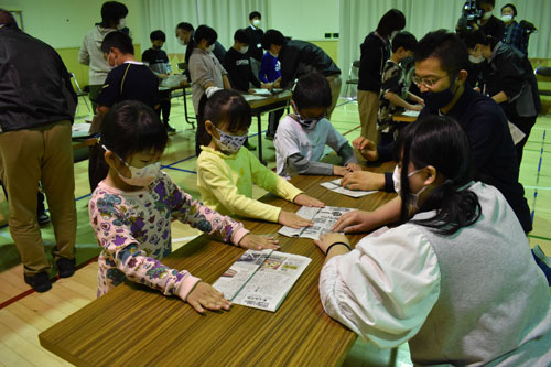 防災授業で意識高める 知方学小(2021-05-09)