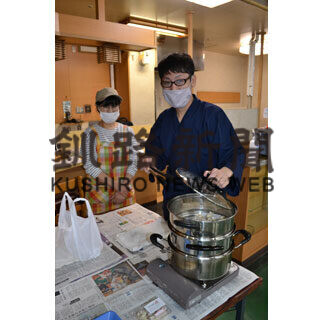 休業の中華店奮闘、和商で販売　「やれることを」(2021-06-12)