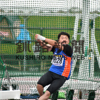 橘選手、全道高体連ハンマー投げで初Ｖ(2021-06-16)