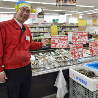 あいちょう芦野店、海産物の格安販売人気「地元取引業者の力に」(2021-06-05)