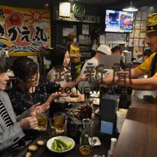 夜の街 徐々に活気　緊急事態解除で営業再開(2021-06-22)