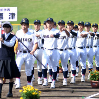 高校野球北大会開幕、支部代表３校が堂々行進_2(2021-07-16)