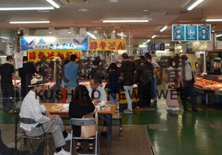 ４連休初日、観光客急増　東京からの到着便搭乗率８０％(2021-07-23)