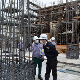 労災ゼロへ　鉄筋業協同組合が安全パトロール(2021-07-04)
