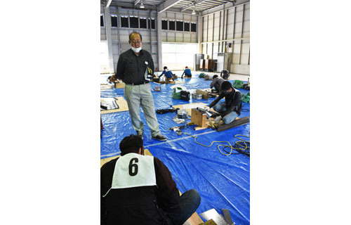 建築板金検定13人が挑戦、釧路で12年ぶり(2021-07-20)