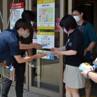 飲酒運転絶対しないで　釧路署など街頭啓発(2021-07-28)