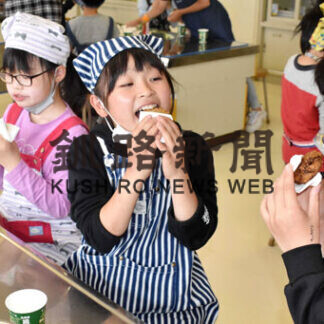 芦野小でエゾシカ出前授業、メンチカツ「おいしいよ」(2021-07-07)