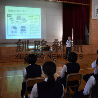釧路景雲中で防災授業(2021-07-25)