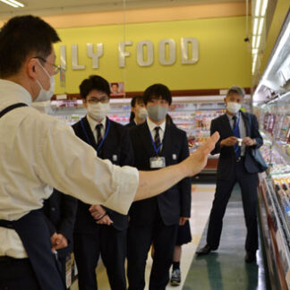 ジョブカフェ北海道が釧路管内の高校３年生対象に職場見学会(2021-08-03)
