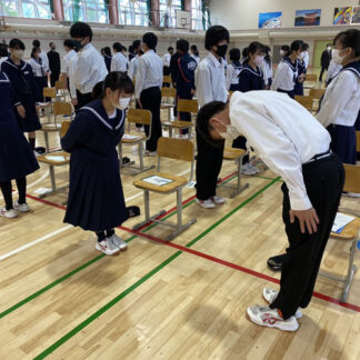 職場体験前にマナー学ぶ　フリーアナ、山本さん招き出前授業(2021-09-07)