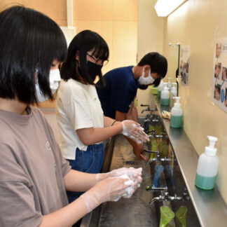 コロナ感染対策徹底　釧路の小中学校、家庭で健康観察求める(2021-09-03)