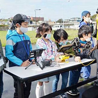 水中ドローンに挑戦 環境にも理解深める(2021-10-03)