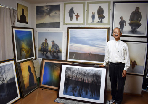 鶴居のパステル画家、千葉さんが作品展(2021-10-09)