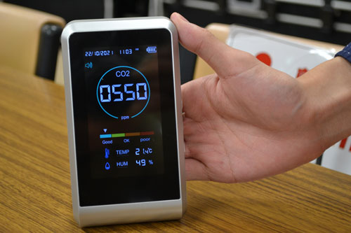 市、地区会館やコミセンにCO2測定器(2021-10-28)