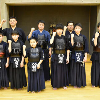 鶴ケ岱少年団、剣道全道へ　団体の小中両部門で初(2021-11-01)