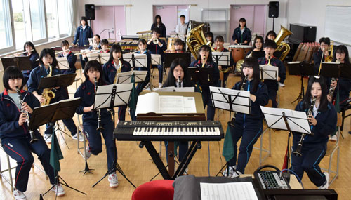 根室高校吹奏楽局5年ぶり全道大会へ(2021-10-03)