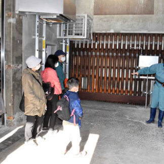 コハク、新居で健やかに育って　専用獣舎限定公開(2021-10-24)