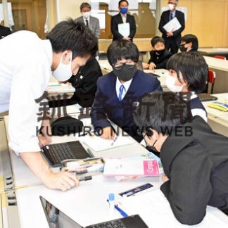 身に付く学習内容研究　大楽毛中で公開授業　釧路(2021-10-28)