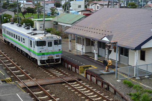 JRと郵便局タイアップ 入場券と消印集め缶バッジ当たる企画(2021-11-18)