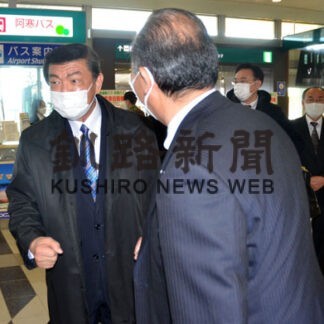 伊東氏、一夜明け喜び　コロナ疲弊業界を支援(2021-11-02)