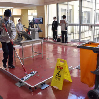 保護者に日頃の学習成果を披露　鶴野支援学校(2021-11-21)