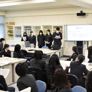 商品開発ノウハウ探究　釧路商業高、販促のプロ招き報告会(2021-11-14)