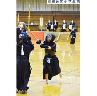 鶴ケ岱少 ４種目制す　小中高の剣士熱戦　剣道・釧根地区新人戦(2021-11-30)