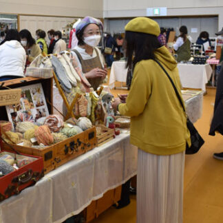 道内各地の雑貨集合　釧路わくわく市(2021-11-07)