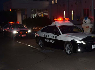 スリップ事故に警戒　弟子屈署で交通安全運動出動式(2021-11-16)