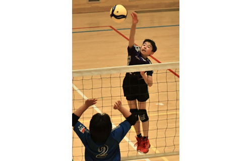 釧路AT1が女子連覇 小学バレー釧路地区(2021-12-27)