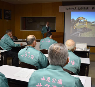 釧路サクラ守創造塾が櫻學第３講及び櫻學閉講式(2021-12-08)