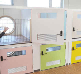 犬や猫 ２４時間見守り　ホテルサロンぴここオープン　ウェブカメラとスマホつなぐ(2021-12-17)