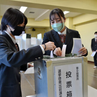 道選管釧路支所が白糠高で出前講座(2021-12-15)