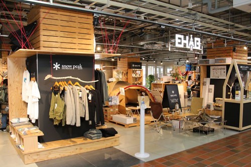 アウトドア情報の発信基地としての役割を担う新店舗「ＥＨＡＢ」（イーハブ）