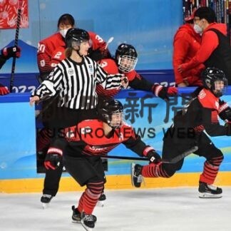 北京五輪総括㊤　アイスホッケー　８強女子、若手育成急務(2022-02-28)