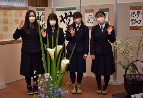 活動の成果を展示 湖陵高展(2022-03-27)