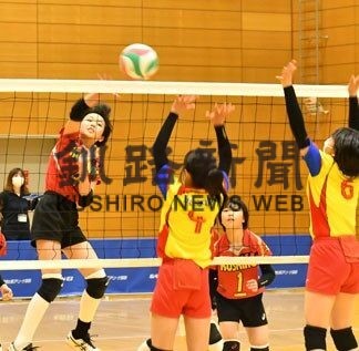 地元釧路の４チーム４強　バレー北海道小学生フェス_1(2022-05-01)