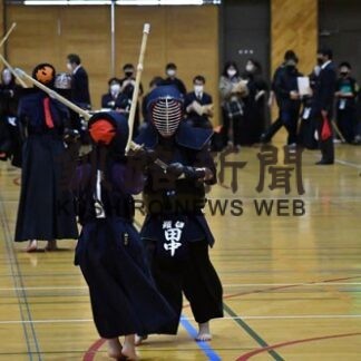 全道から小中生２５０人熱戦　東北海道剣道大会(2022-05-01)