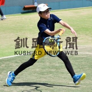 冬季練習の成果披露 テニスの釧路ひぶなＣＵＰ(2022-05-02)